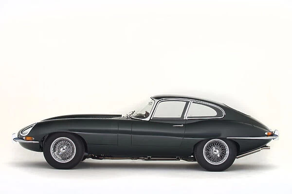 1965 Jaguar E type 4. 2 S1 fixed head coupe. Creator: Unknown