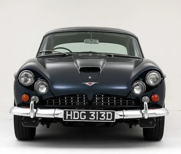 Framed Print : 1965 Jensen CV8 Mk3