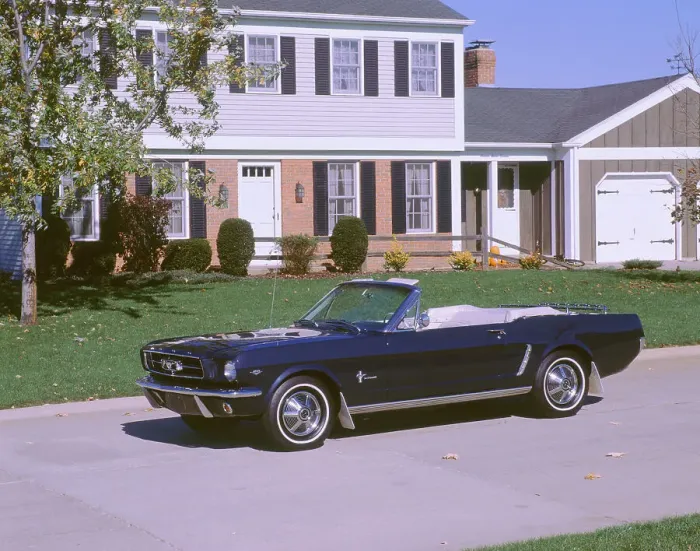 Framed Print : 1966 Ford Mustang 289 convertible Framed Print : 1966 Ford Mustang 289 convertible