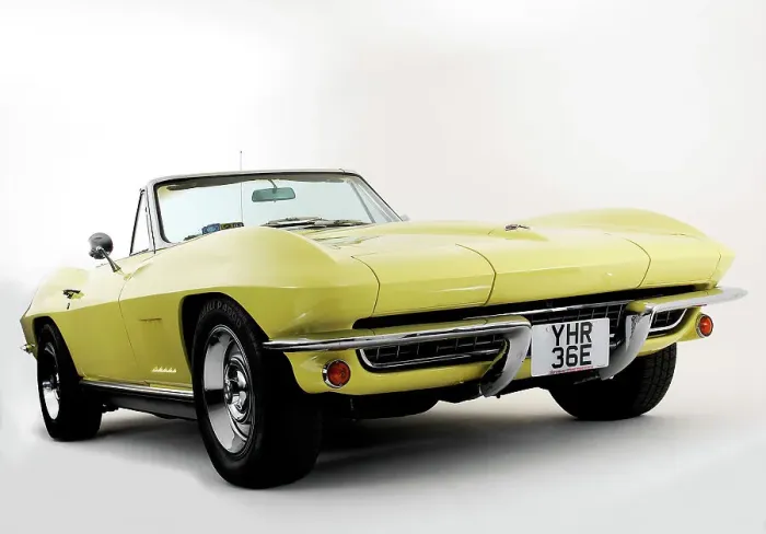 Framed Print : 1967 Chevrolet Corvette Stingray Framed Print : 1967 Chevrolet Corvette Stingray