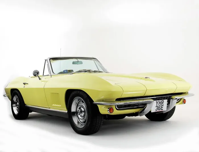 Framed Print : 1967 Chevrolet Corvette Stingray Framed Print : 1967 Chevrolet Corvette Stingray