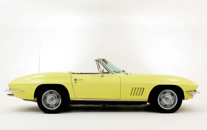 Framed Print : 1967 Chevrolet Corvette Stingray Framed Print : 1967 Chevrolet Corvette Stingray