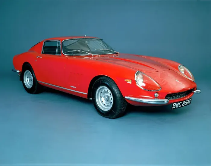 Framed Print : A 1968 Ferrari 275 GIB Framed Print : A 1968 Ferrari 275 GIB
