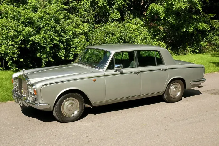 Framed Print : 1968 Rolls Royce Silver Shadow Framed Print : 1968 Rolls Royce Silver Shadow