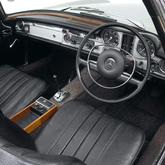 Framed Print : 1969 Mercedes Benz 280SL
