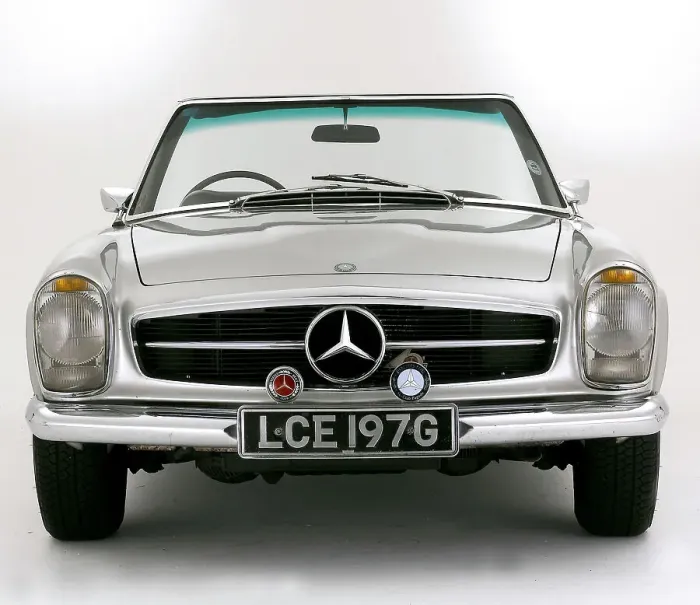 Framed Print : 1969 Mercedes Benz 280SL Framed Print : 1969 Mercedes Benz 280SL