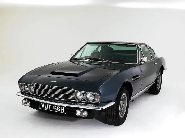 Framed Print : 1970 Aston Martin DBS V8 Framed Print : 1970 Aston Martin DBS V8