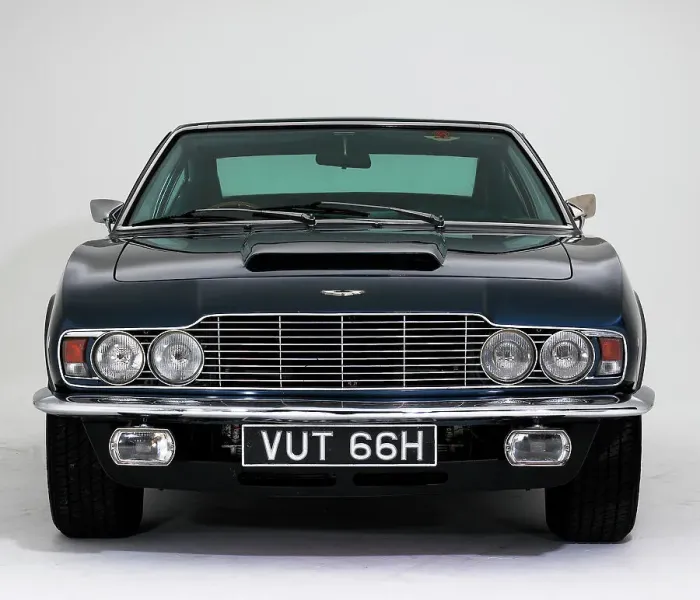 Framed Print : 1970 Aston Martin DBS V8 Framed Print : 1970 Aston Martin DBS V8