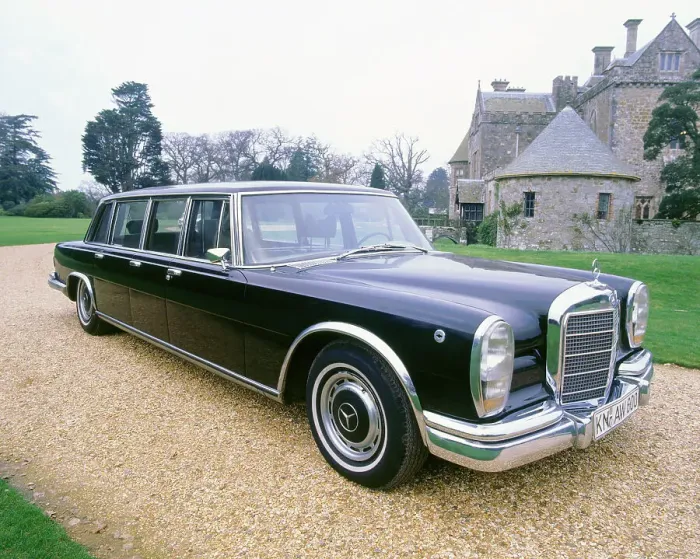 Framed Print : 1970 Mercedes Benz 600 Pullman Limousine Framed Print : 1970 Mercedes Benz 600 Pullman Limousine
