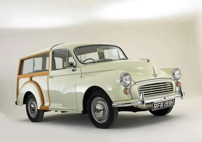 Framed Print : 1970 Morris Minor Traveller