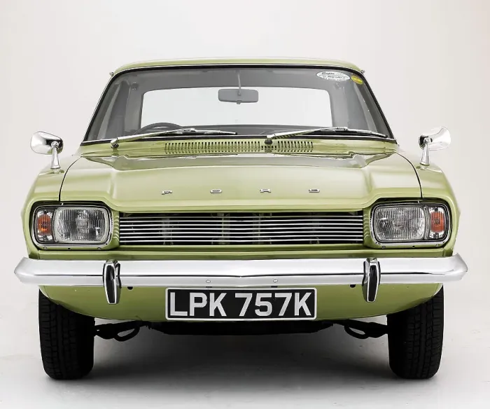 Framed Print : 1972 Ford Capri 1600 mk1 Framed Print : 1972 Ford Capri 1600 mk1