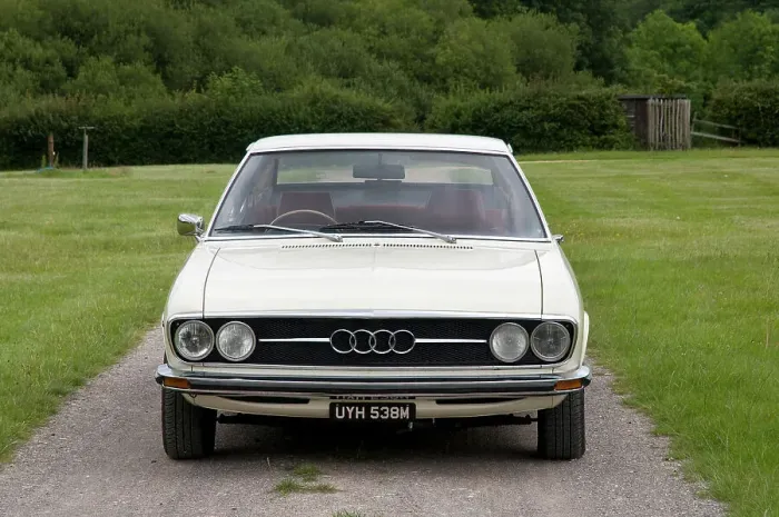 Framed Print : 1973 Audi 100 Coupes Framed Print : 1973 Audi 100 Coupes