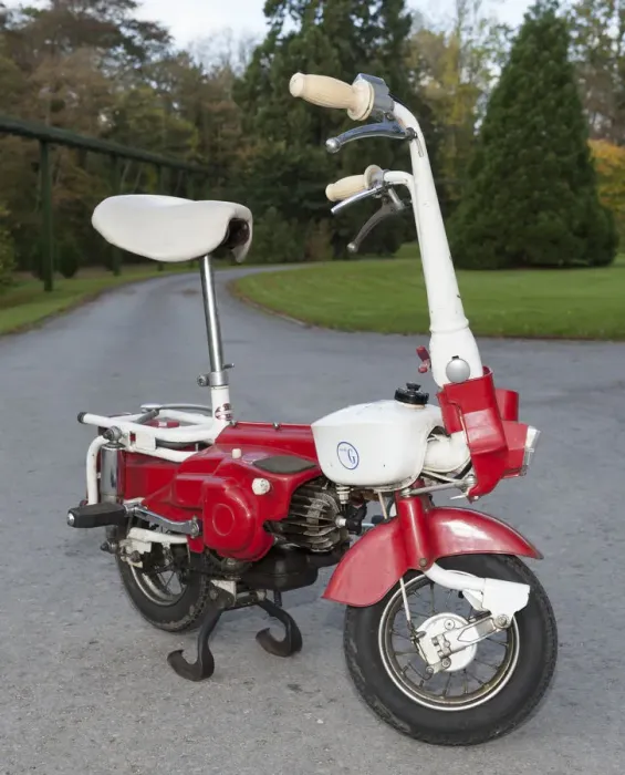 Framed Print : 1975 Carnielli fold-up moped. Creator: Unknown Framed Print : 1975 Carnielli fold-up moped. Creator: Unknown