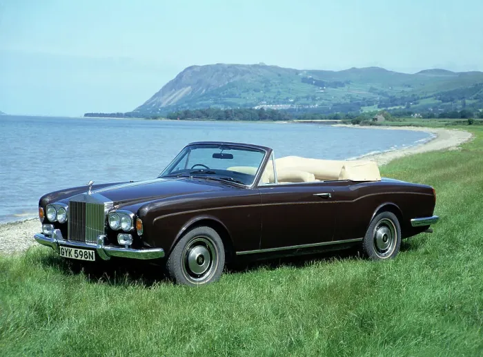 Framed Print : 1975 Rolls Royce Corniche convertible Framed Print : 1975 Rolls Royce Corniche convertible