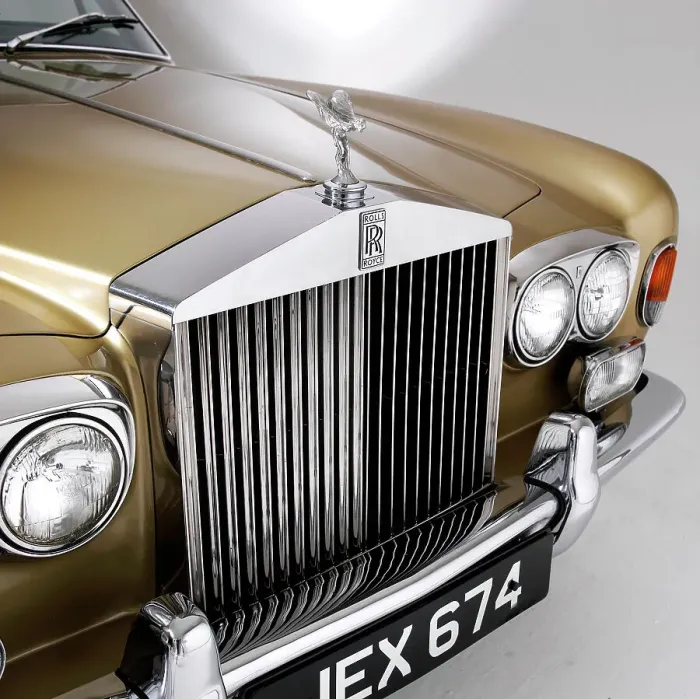 Framed Print : 1975 Rolls Royce Corniche convertible Framed Print : 1975 Rolls Royce Corniche convertible