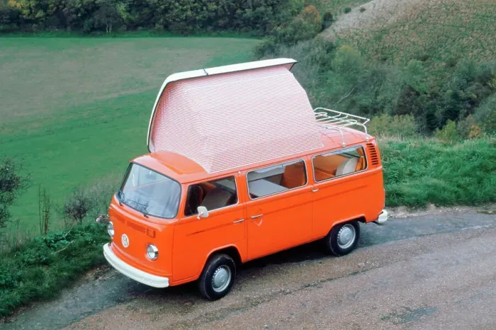 Framed Print : 1975 Volkswagen Camper van Framed Print : 1975 Volkswagen Camper van