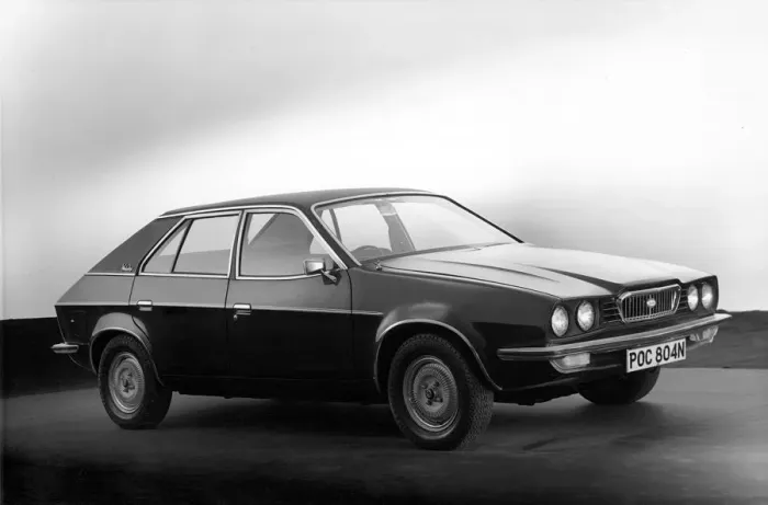 Framed Print : 1975 Wolseley 18 / 22 (courtesy B. M. I. H. T. ). Creator: Unknown Framed Print : 1975 Wolseley 18 / 22 (courtesy B. M. I. H. T. ). Creator: Unknown