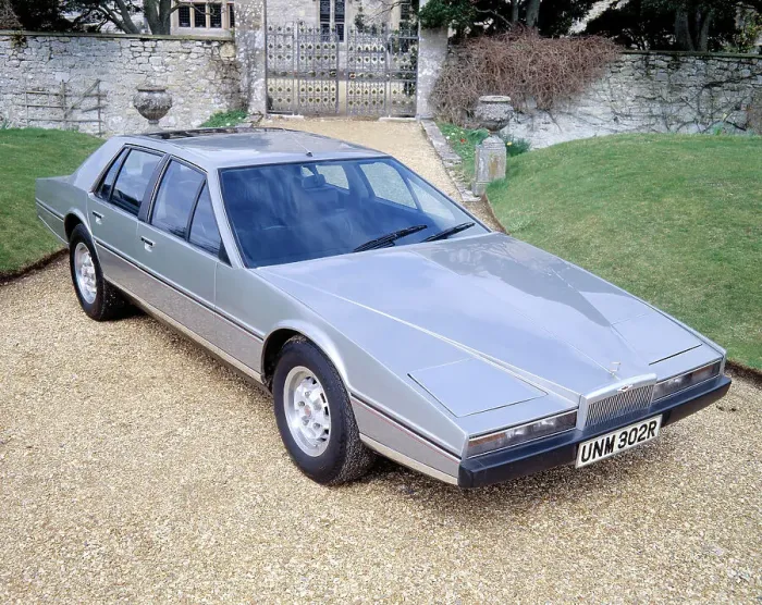 Framed Print : 1977 Aston Martin Lagonda Framed Print : 1977 Aston Martin Lagonda