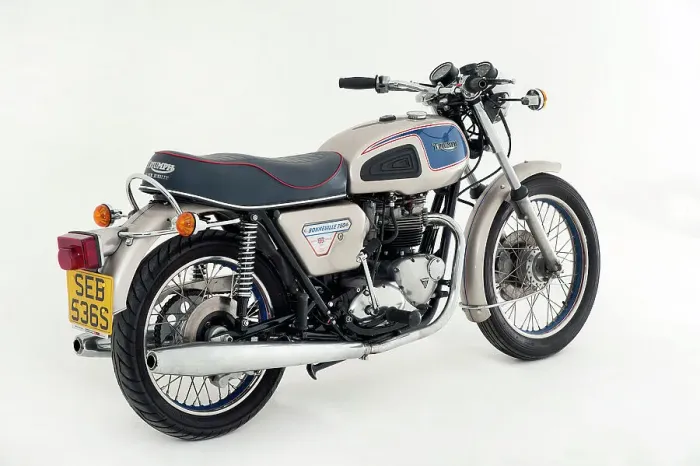 Framed Print : 1977 Triumph Bonneville 750 Jubilee Framed Print : 1977 Triumph Bonneville 750 Jubilee