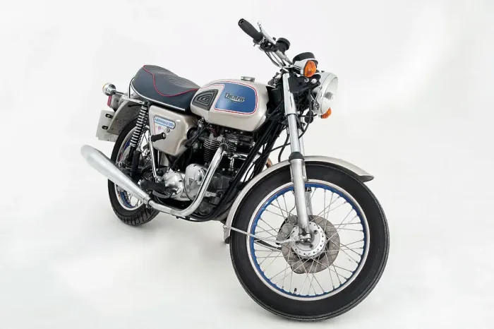 Framed Print : 1977 Triumph Bonneville 750 Jubilee Framed Print : 1977 Triumph Bonneville 750 Jubilee