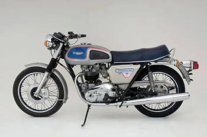 Framed Print : 1977 Triumph Bonneville 750 Jubilee Framed Print : 1977 Triumph Bonneville 750 Jubilee