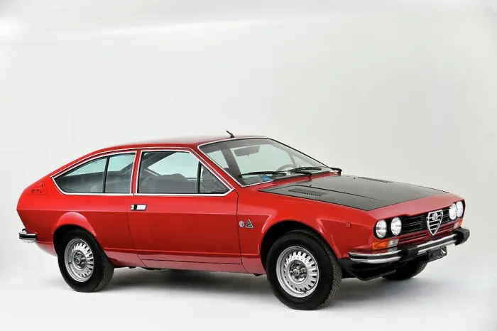 Framed Print : 1981 Alfa Romeo Alfetta GTV Framed Print : 1981 Alfa Romeo Alfetta GTV