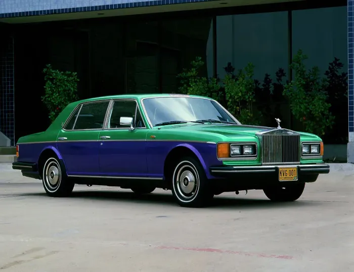 Framed Print : 1982 Rolls Royce Silver Spur ex Baghwan Shree Rajneesh Framed Print : 1982 Rolls Royce Silver Spur ex Baghwan Shree Rajneesh