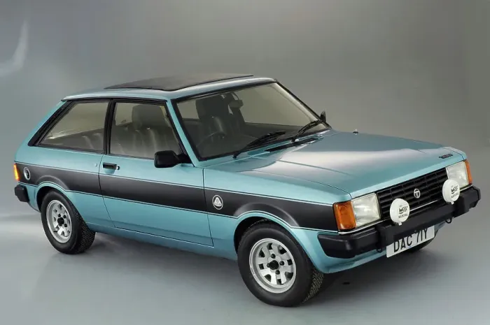 Framed Print : 1982 Sunbeam Talbot Lotus