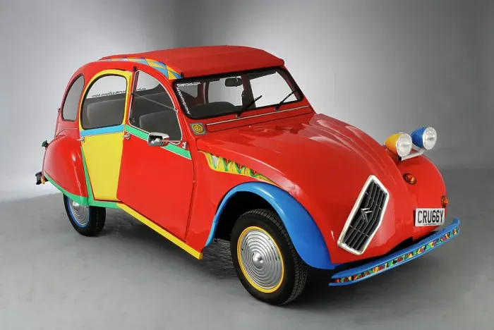Framed Print : 1983 Picasso's Citroen custom, based on Citroen 2CV Framed Print : 1983 Picasso's Citroen custom, based on Citroen 2CV