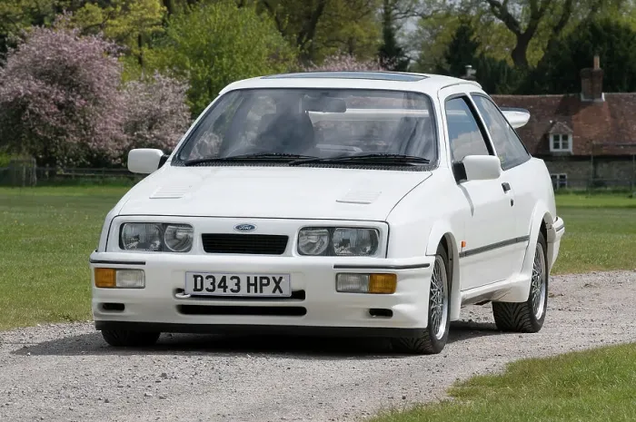 Framed Print : 1986 Ford Sierra RS Cosworth Framed Print : 1986 Ford Sierra RS Cosworth