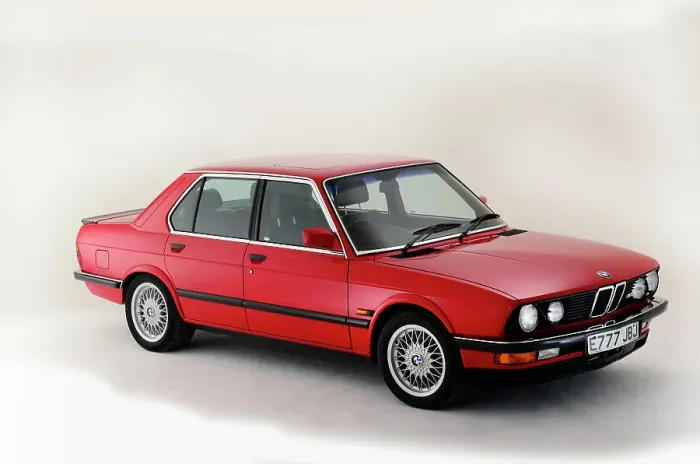 Framed Print : 1987 BMW M5 Framed Print : 1987 BMW M5