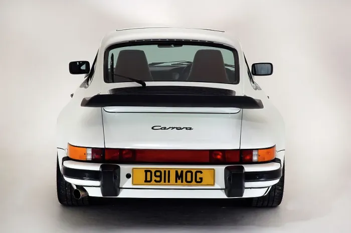 Framed Print : 1987 Porsche 911 3.2 Carrera Framed Print : 1987 Porsche 911 3.2 Carrera