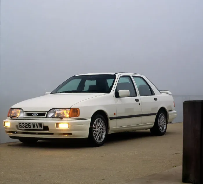 Framed Print : 1990 Ford Sierra Sapphire RS Cosworth Framed Print : 1990 Ford Sierra Sapphire RS Cosworth