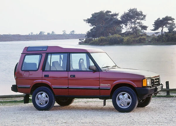1991 Land Rover Discovery. Creator: Unknown