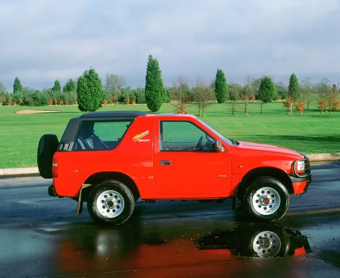 Framed Print : 1994 Vauxhall Frontera Sport Framed Print : 1994 Vauxhall Frontera Sport