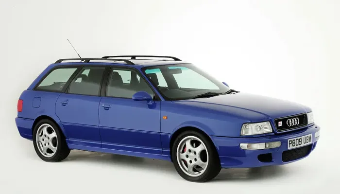 Framed Print : 1995 Audi RS2 Estate Framed Print : 1995 Audi RS2 Estate