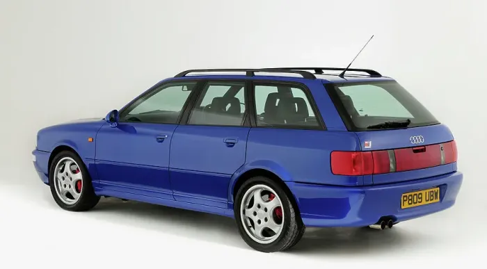 Framed Print : 1995 Audi RS2 Estate Framed Print : 1995 Audi RS2 Estate