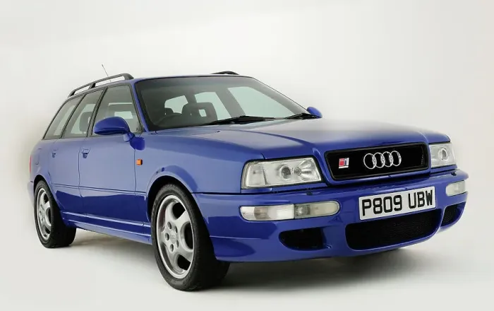 Framed Print : 1995 Audi RS2 Estate Framed Print : 1995 Audi RS2 Estate