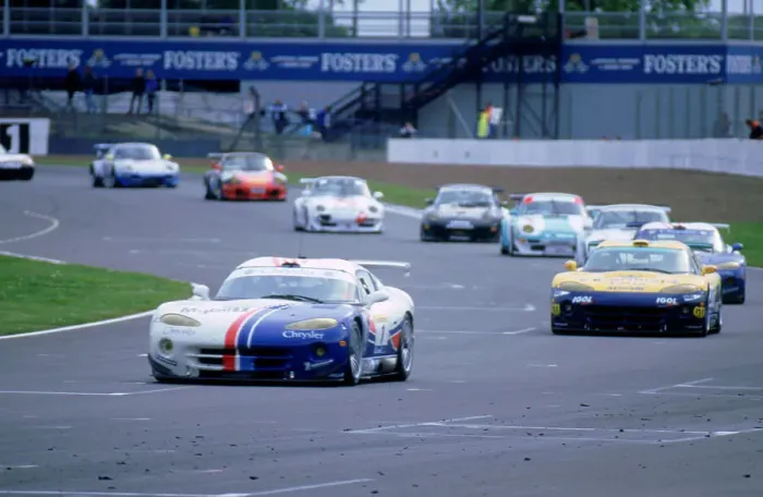 Framed Print : 1999 Chrysler Viper GTs-r. Fia GT Silverstone 500 Framed Print : 1999 Chrysler Viper GTs-r. Fia GT Silverstone 500