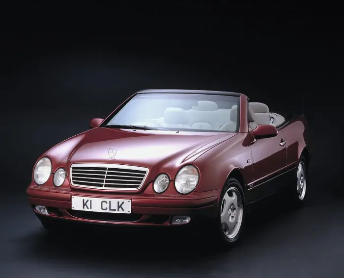 Framed Print : 1999 Mercedes Benz CLK 320 cabriolet Framed Print : 1999 Mercedes Benz CLK 320 cabriolet