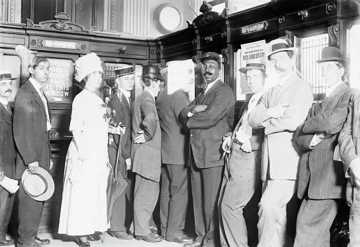 Framed Print : 1st Depositor, Postal Bank, N.Y. between c1910 and c1915. Creator: Bain News Service Framed Print : 1st Depositor, Postal Bank, N.Y. between c1910 and c1915. Creator: Bain News Service
