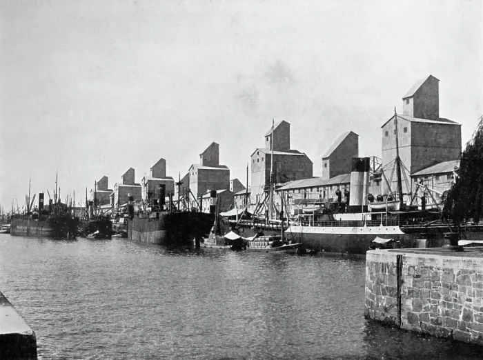 Framed Print : No 2 Dock and grain elevators, Buenos Aires, Argentina Framed Print : No 2 Dock and grain elevators, Buenos Aires, Argentina