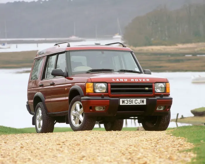 Framed Print : 2000 Land Rover Discovery TD5 Framed Print : 2000 Land Rover Discovery TD5