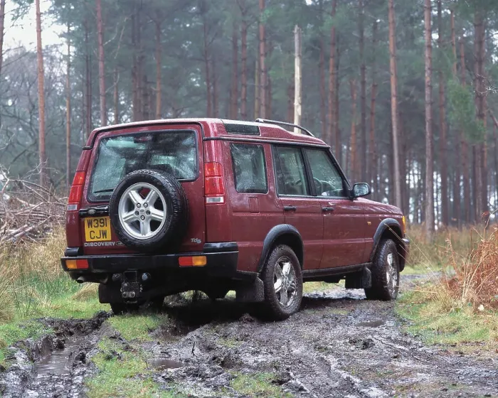 Framed Print : 2000 Land Rover Discovery TD5 Framed Print : 2000 Land Rover Discovery TD5