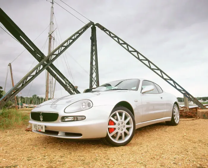 Framed Print : 2000 Maserati 3200 GT Framed Print : 2000 Maserati 3200 GT
