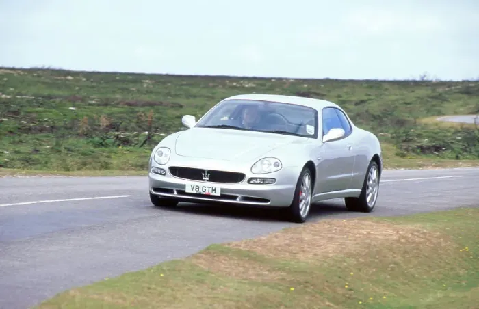 Framed Print : 2000 Maserati 3200 GT Framed Print : 2000 Maserati 3200 GT