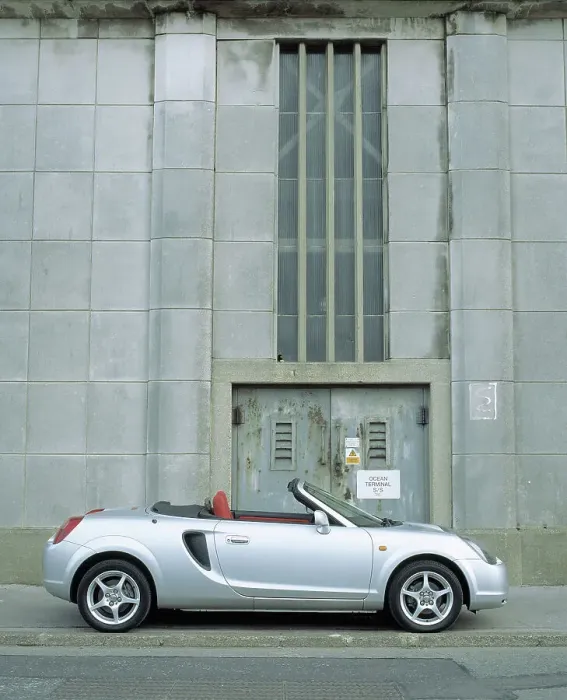 Framed Print : 2000 Toyota MR2 Roadster Framed Print : 2000 Toyota MR2 Roadster