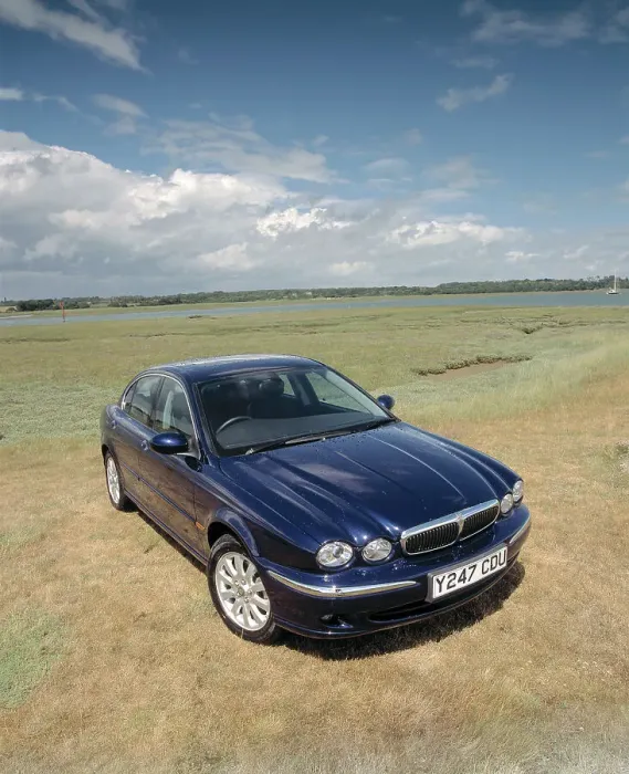 Framed Print : 2001 Jaguar X type 2.5 Framed Print : 2001 Jaguar X type 2.5