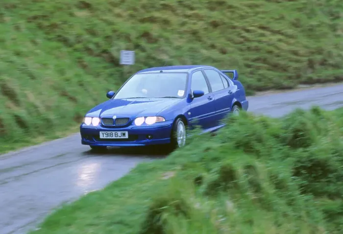 Framed Print : 2001 MG ZS 180 Framed Print : 2001 MG ZS 180