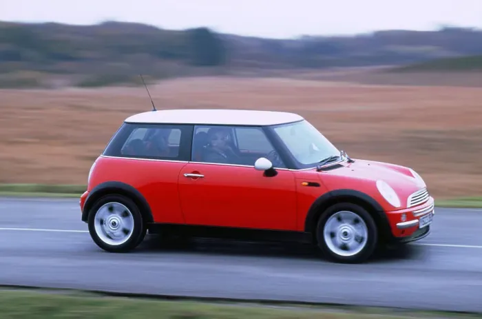 Framed Print : 2001 Mini Cooper Framed Print : 2001 Mini Cooper
